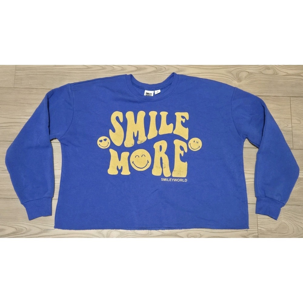 Smiley World Crewneck Pullover‎ Smiley More Womens Medium Crop Top Blue